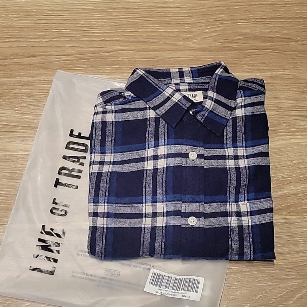 BLUE SUMMIT FLANNEL SHIRT- LINE OF TRADE-BRAND NEW WITH BAG